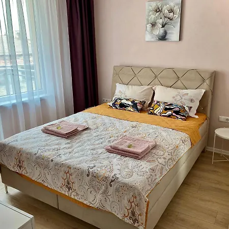 Avrora Apartman