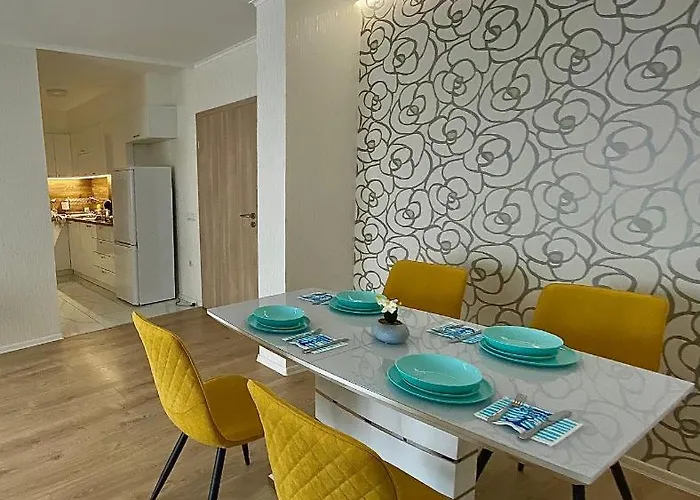 Avrora Апартаменты *